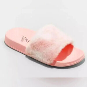 Art Class Pink Slipper Size M (2/3)